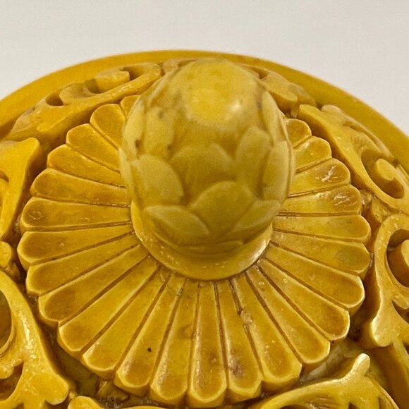 VINTAGE YELLOW Hand Carved Chinese Lidded Jar - Picture 5 of 13
